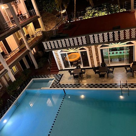 Honey Beach Negombo Exterior photo