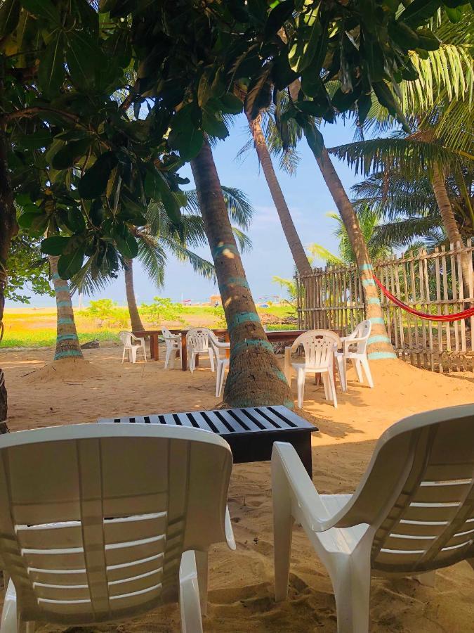 Honey Beach Negombo Exterior photo