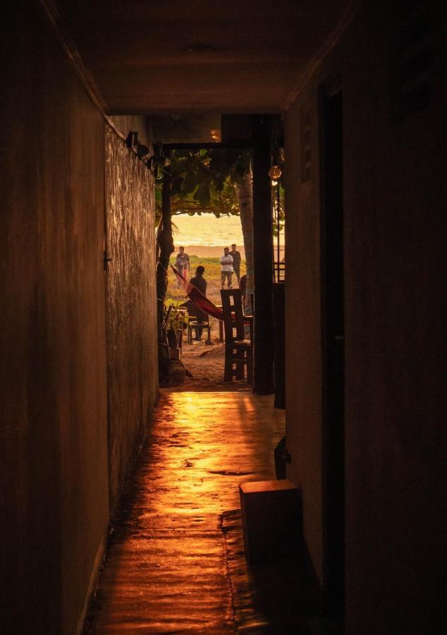 Honey Beach Negombo Exterior photo